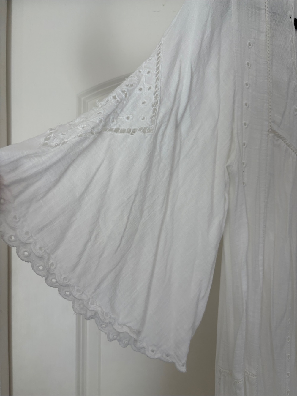 Zara White Eyelet Maxi Dress - Picture 3 of 5